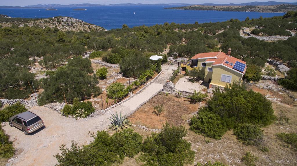Holiday House Rusticana Sali, Dugi Otok Near Np Kornati Kültér fotó