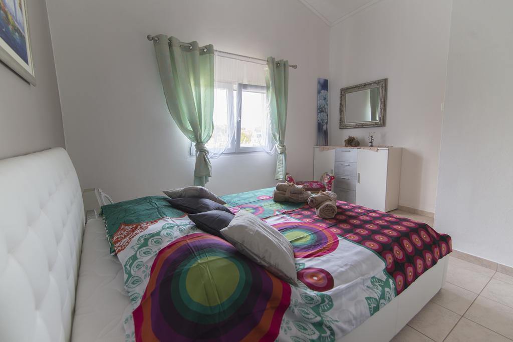 Holiday House Rusticana Sali, Dugi Otok Near Np Kornati Kültér fotó